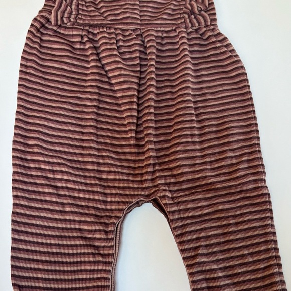 Kate Quinn Organic Cotton Striped Romper (12–18M, NWT) 🌿✨ - Picture 2 of 3